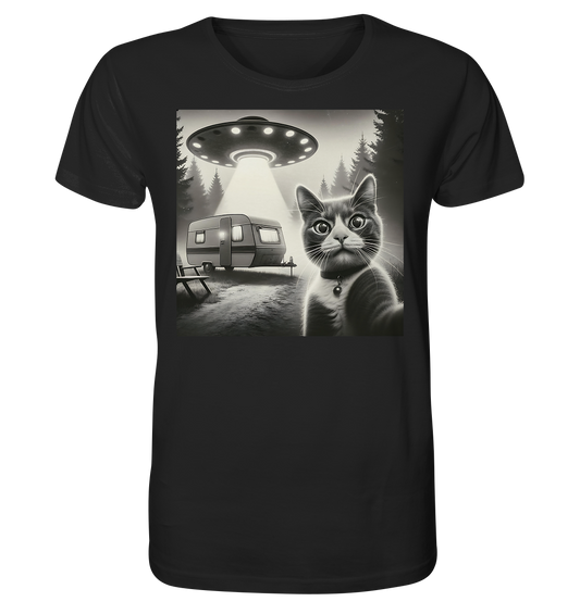 Camping Cat Selfie - Organic Shirt